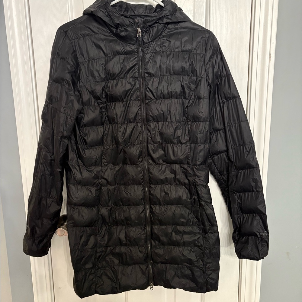 Eddie Bauer Women's Cirruslite Down Parka, Small, Black Thin Puffer Jacket Hood